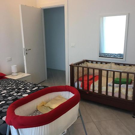 לואנו Appartamento Sul Porto מראה חיצוני תמונה