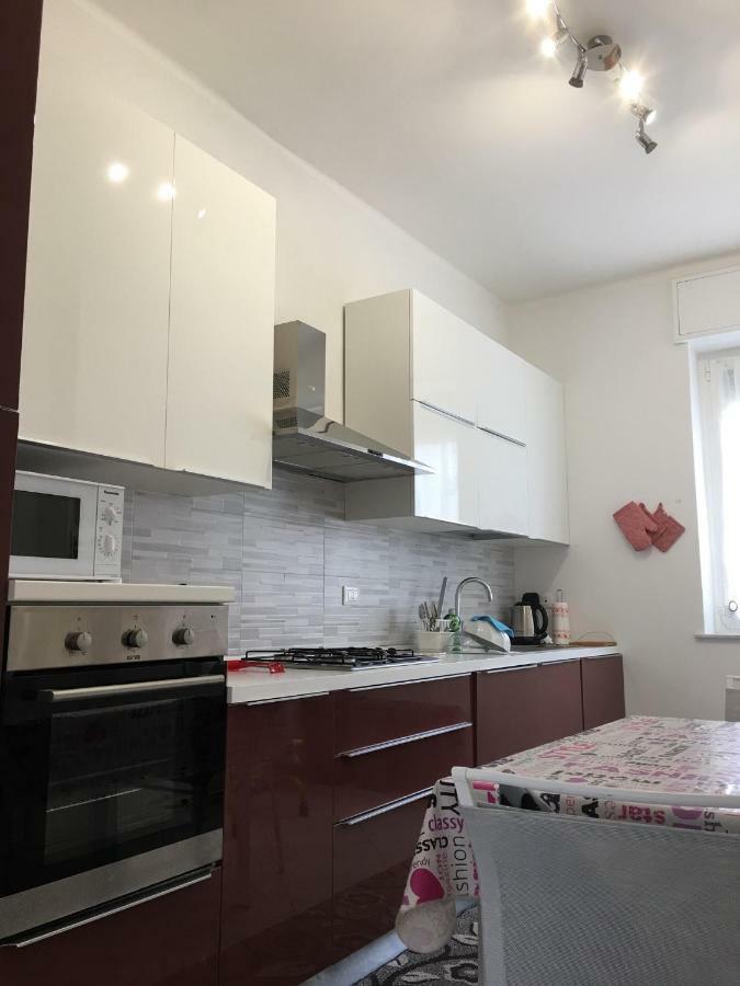 לואנו Appartamento Sul Porto מראה חיצוני תמונה