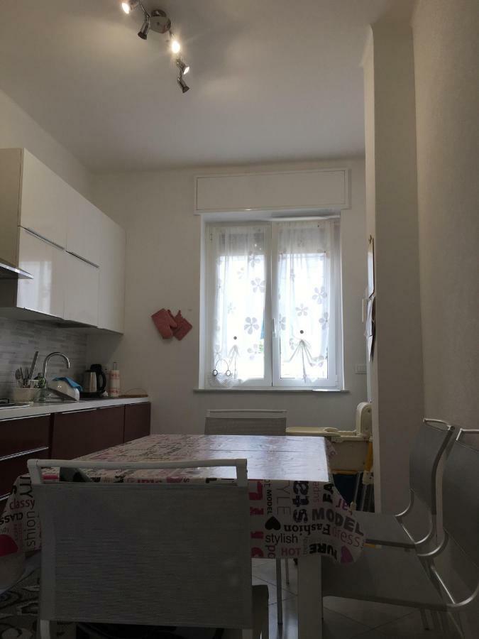 לואנו Appartamento Sul Porto מראה חיצוני תמונה
