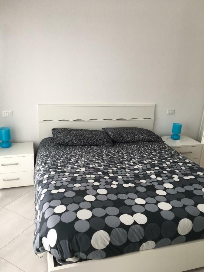 לואנו Appartamento Sul Porto מראה חיצוני תמונה